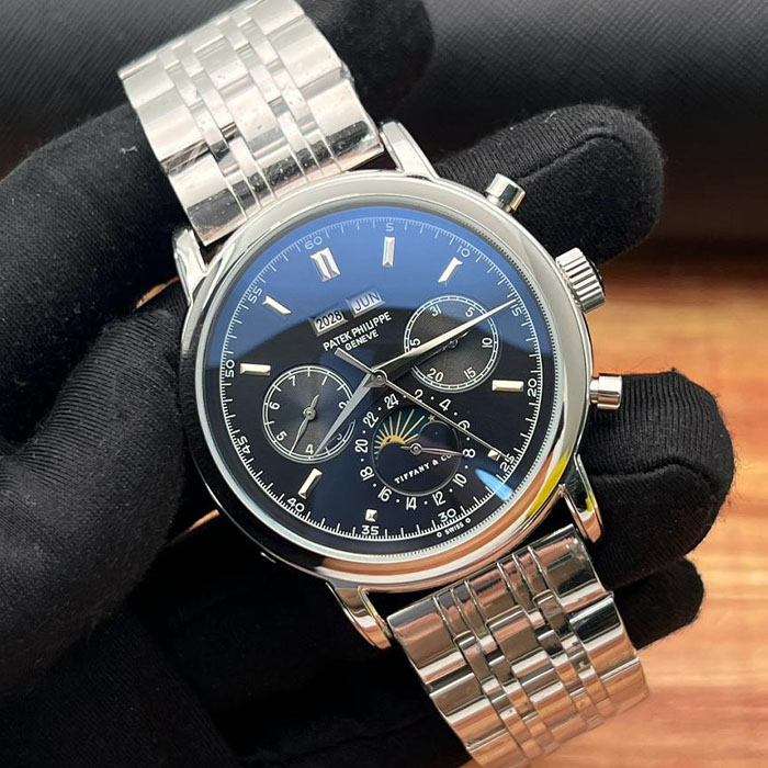 Reloj de lujo estilo Patek Philippe Geneva de 40mm, diseño automático con esfera azul multifunción, cronógrafo y complicación lunar en acabado de acero inoxidable.